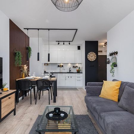 Dziwnow Luxurious Apartment No1 By The River By Renters Prestige Exteriér fotografie
